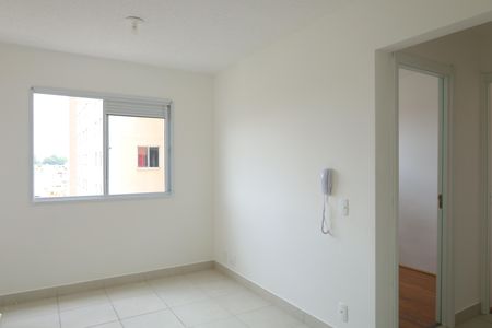 Sala de apartamento para alugar com 2 quartos, 33m² em Vila Nova Curuca, São Paulo