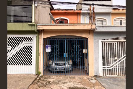 Casa à venda com 85m², 2 quartos e 1 vagaFachada