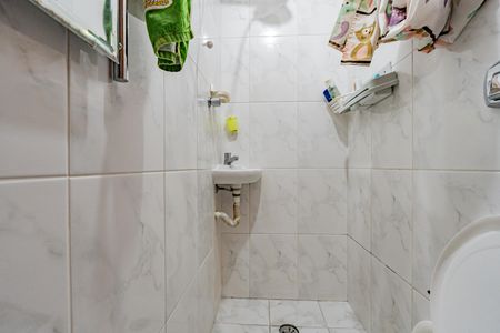 Apartamento à venda com 160m², 5 quartos e 2 vagasBanheiro de serviço