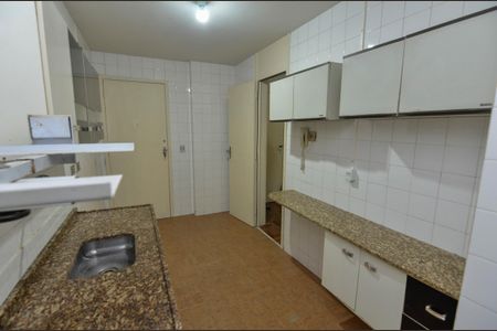 Apartamento à venda com 60m², 1 quarto e 1 vagaCozinha