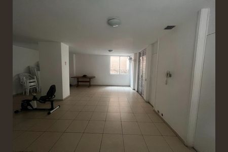 Apartamento à venda com 60m², 1 quarto e 1 vagaÁrea comum
