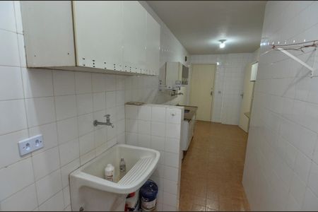 Apartamento à venda com 60m², 1 quarto e 1 vagaÁrea de Serviço