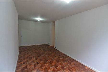 Apartamento à venda com 60m², 1 quarto e 1 vagaSala