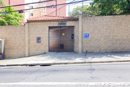 Apartamento para alugar com 57m², 2 quartos e 1 vagaFachada
