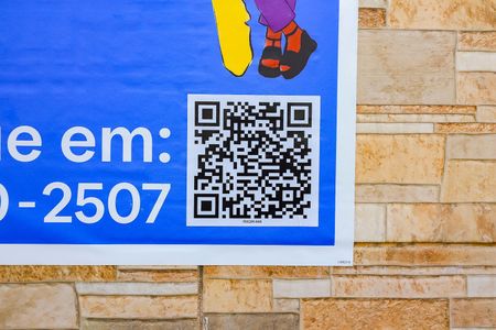 Apartamento para alugar com 57m², 2 quartos e 1 vagaPlaquinha - Cód. RXQW-648