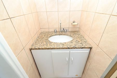 Apartamento para alugar com 57m², 2 quartos e 1 vagaBanheiro