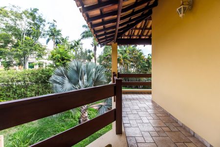 Casa de condomínio à venda com 650m², 6 quartos e 4 vagasVaranda