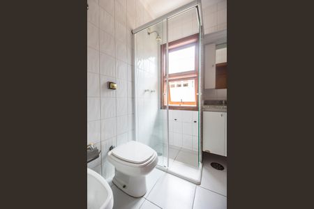 Casa de condomínio à venda com 650m², 6 quartos e 4 vagasBanheiro da Suíte