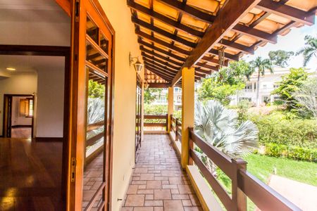 Varanda de casa de condomínio para alugar com 6 quartos, 650m² em Tamboré, Santana de Parnaíba