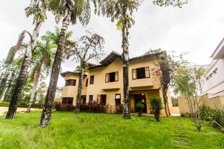 Casa de condomínio à venda com 650m², 6 quartos e 4 vagasVista da Rua