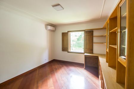 Casa de condomínio à venda com 650m², 6 quartos e 4 vagasSuíte 2