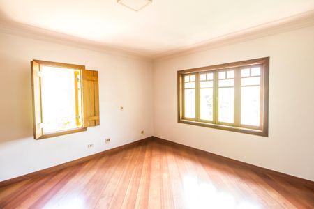 Casa de condomínio à venda com 650m², 6 quartos e 4 vagasQuarto 4