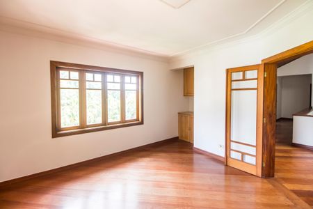 Casa de condomínio à venda com 650m², 6 quartos e 4 vagasQuarto 4