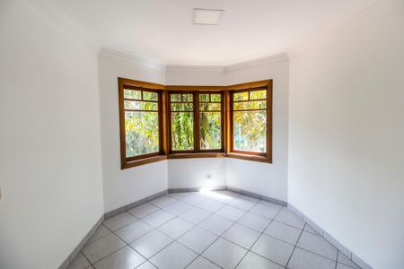 Casa de condomínio à venda com 650m², 6 quartos e 4 vagasCopa