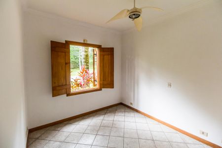 Casa de condomínio à venda com 650m², 6 quartos e 4 vagasQuarto