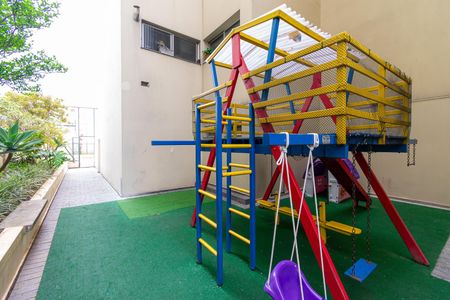 Apartamento à venda com 84m², 2 quartos e 1 vagaÁrea comum