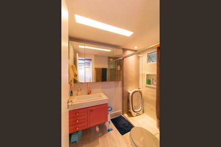 Apartamento à venda com 84m², 2 quartos e 1 vagaBanheiro da Suíte