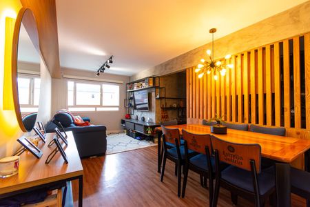 Sala de apartamento à venda com 2 quartos, 84m² em Vila Ivone, São Paulo