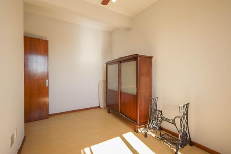 Apartamento à venda com 90m², 3 quartos e 2 vagasQuarto 2