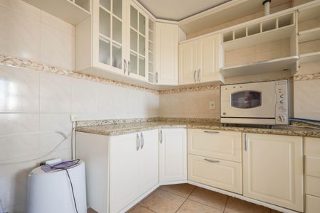 Apartamento à venda com 90m², 3 quartos e 2 vagasCozinha