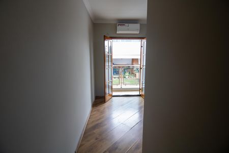 Casa à venda com 216m², 3 quartos e 2 vagas Casa à venda com 216m², 3 quartos e 2 vagasQuarto 3