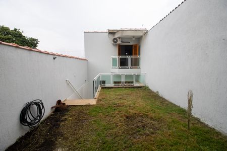 Casa à venda com 216m², 3 quartos e 2 vagas Casa à venda com 216m², 3 quartos e 2 vagasQuintal Verde