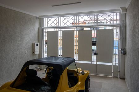 Casa à venda com 216m², 3 quartos e 2 vagas Casa à venda com 216m², 3 quartos e 2 vagasGaragem