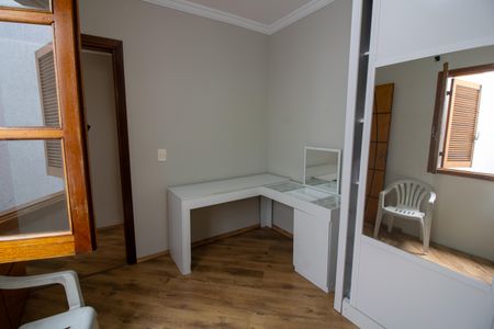 Casa à venda com 216m², 3 quartos e 2 vagas Casa à venda com 216m², 3 quartos e 2 vagasQuarto 2