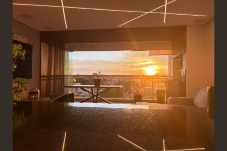 Sala de apartamento para alugar com 2 quartos, 65m² em Vila Rosalia, Guarulhos