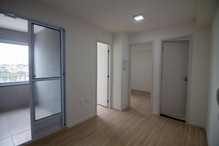 Sala de apartamento para alugar com 2 quartos, 32m² em Vila Plana, São Paulo