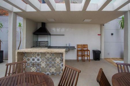 Apartamento para alugar com 32m², 2 quartos e sem vagaÁrea comum - Churrasqueira