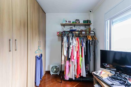 Casa à venda com 170m², 3 quartos e 5 vagas Casa à venda com 170m², 3 quartos e 5 vagasQuarto 3