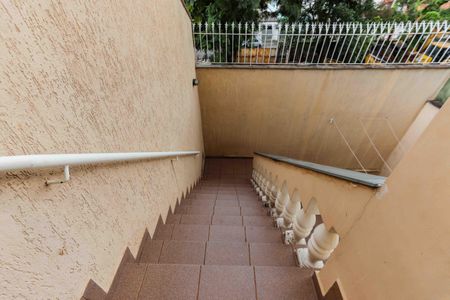 Casa à venda com 170m², 3 quartos e 5 vagas Casa à venda com 170m², 3 quartos e 5 vagasLavanderia