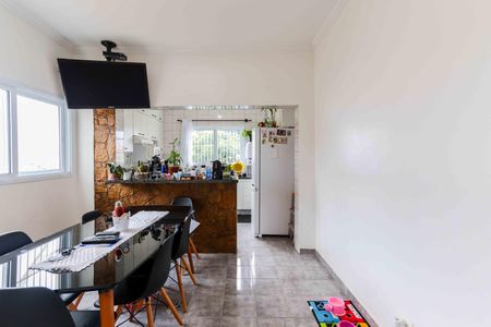 Casa à venda com 170m², 3 quartos e 5 vagas Casa à venda com 170m², 3 quartos e 5 vagasCozinha