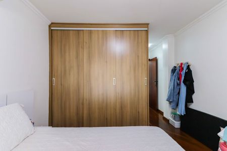 Casa à venda com 170m², 3 quartos e 5 vagas Casa à venda com 170m², 3 quartos e 5 vagasSuite 1