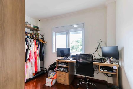 Casa à venda com 170m², 3 quartos e 5 vagas Casa à venda com 170m², 3 quartos e 5 vagasQuarto 3