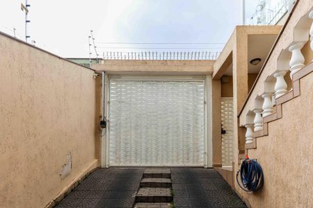 Casa à venda com 170m², 3 quartos e 5 vagas Casa à venda com 170m², 3 quartos e 5 vagasGaragem