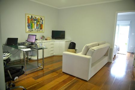 Casa à venda com 212m², 3 quartos e 3 vagasSala de tv / Escritório 