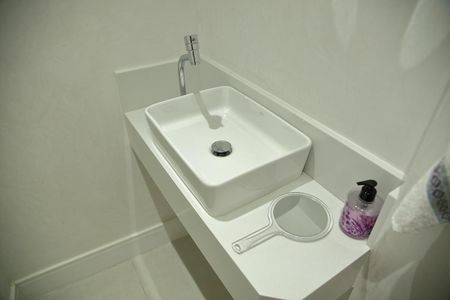 Casa à venda com 212m², 3 quartos e 3 vagasLavabo da Sala 