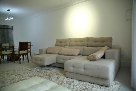 Sala de casa à venda com 3 quartos, 212m² em Jardim Palermo, São Bernardo do Campo