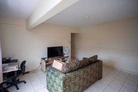 Casa à venda com 94m², 4 quartos e sem vagaSala Casa 3