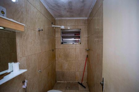 Casa à venda com 94m², 4 quartos e sem vagaBanheiro Casa 3