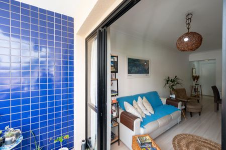 Apartamento à venda com 66m², 2 quartos e 1 vagaVaranda