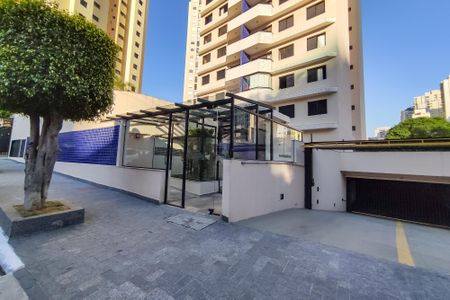Apartamento à venda com 66m², 2 quartos e 1 vagaFachada