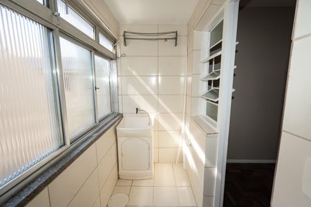 Apartamento para alugar com 85m², 2 quartos e 1 vaga Apartamento para alugar com 85m², 2 quartos e 1 vagaÁrea de Serviço