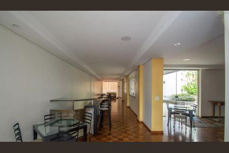 Apartamento à venda com 114m², 3 quartos e 3 vagasÁrea comum - Salão de festas