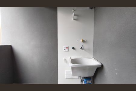 Apartamento à venda com 81m², 3 quartos e 1 vagaÁrea de Serviço