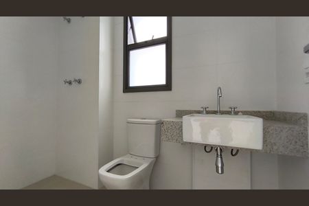 Apartamento à venda com 81m², 3 quartos e 1 vagaBanheiro da Suíte