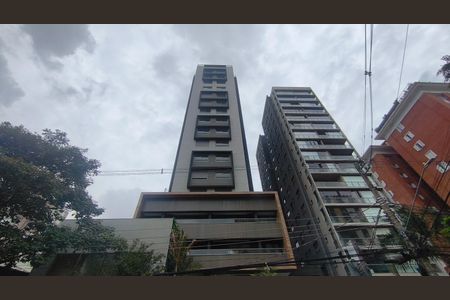 Apartamento à venda com 81m², 3 quartos e 1 vagaFachada + Plaquinha