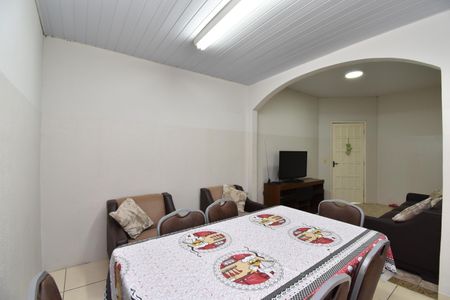 Sala de casa para alugar com 4 quartos, 150m² em Santa Felicidade, Curitiba